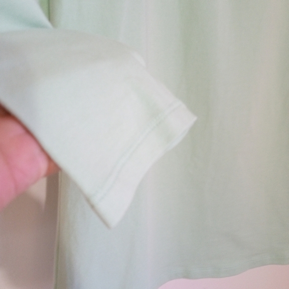 Boston Proper sea foam green scoop neck 3/4 sleeve top women's size small - Picture 3 of 5